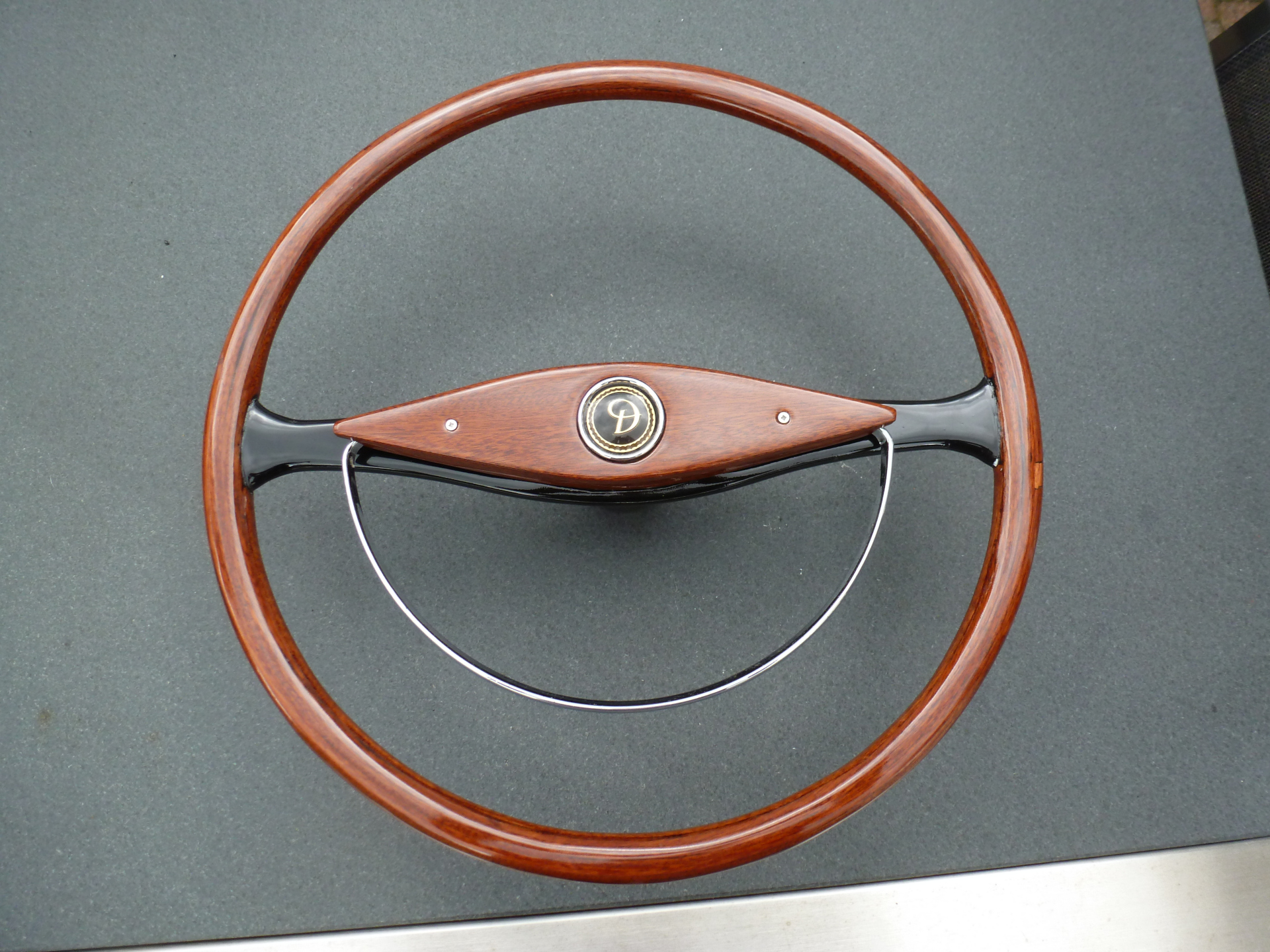 Jaguar MK2 steering wheel