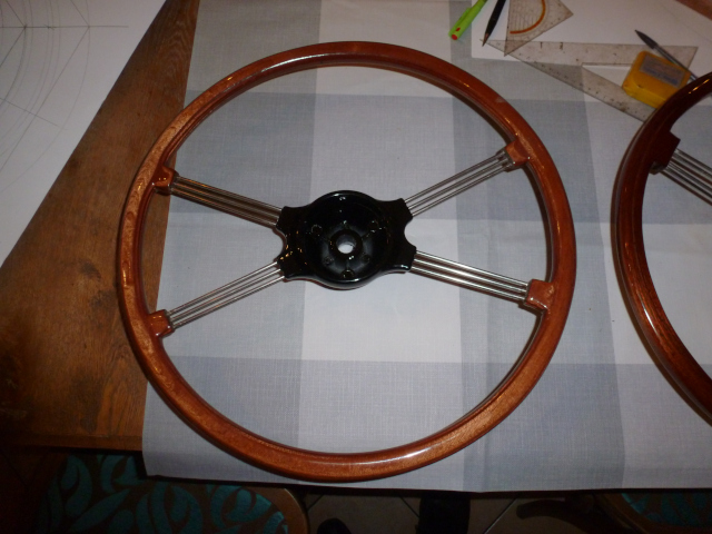 Restored steering wheel made of Mahogony plywood using method 4