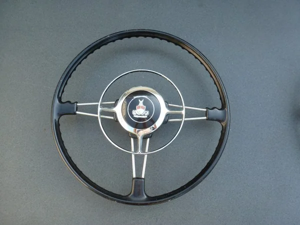 Rover P4 steering wheel before classic restoration process